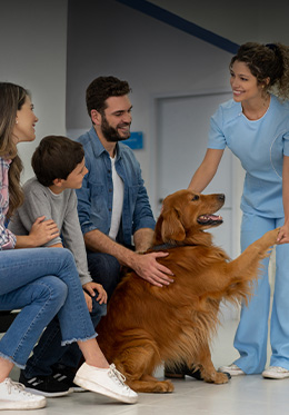 Köpek ve veterinerli aile